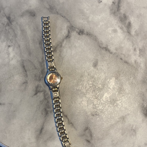 Geneva - Picture 3 of 13